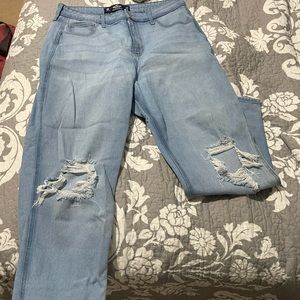 Hollister Destroyed Mom Jeans